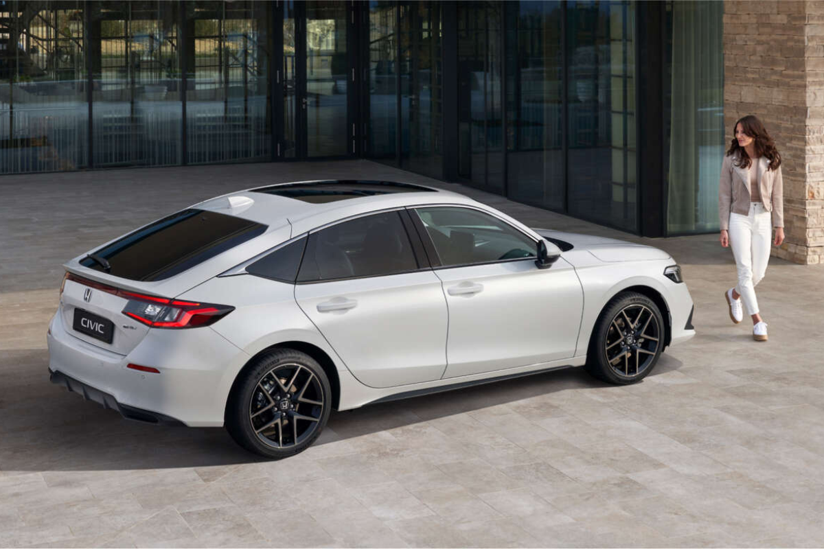 Honda Civic e:HEV vu arrière